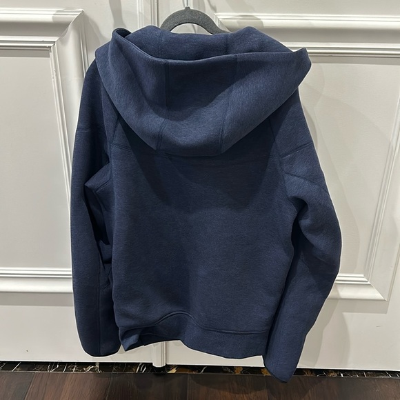 NIKE “TECH” Fleece Windrunner - Picture 2 of 6